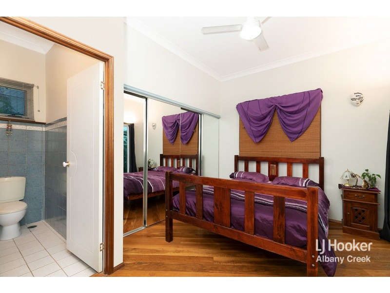 10 Mascotte Court, Eatons Hill QLD 4037