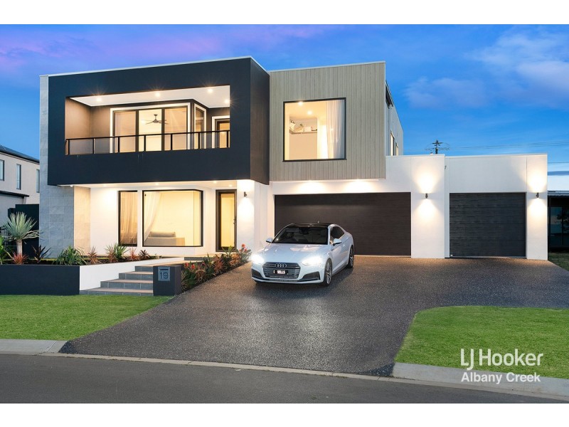 19 Superior Parade, Bridgeman Downs QLD 4035