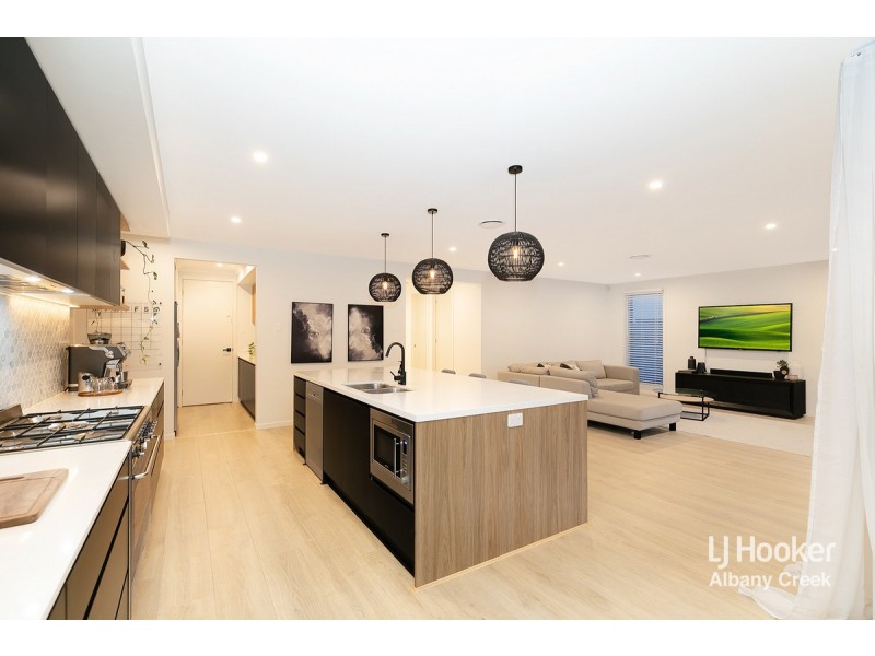 19 Superior Parade, Bridgeman Downs QLD 4035