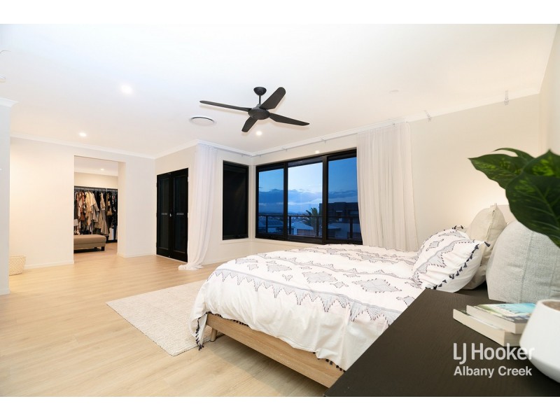 19 Superior Parade, Bridgeman Downs QLD 4035