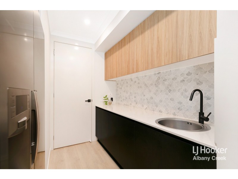 19 Superior Parade, Bridgeman Downs QLD 4035