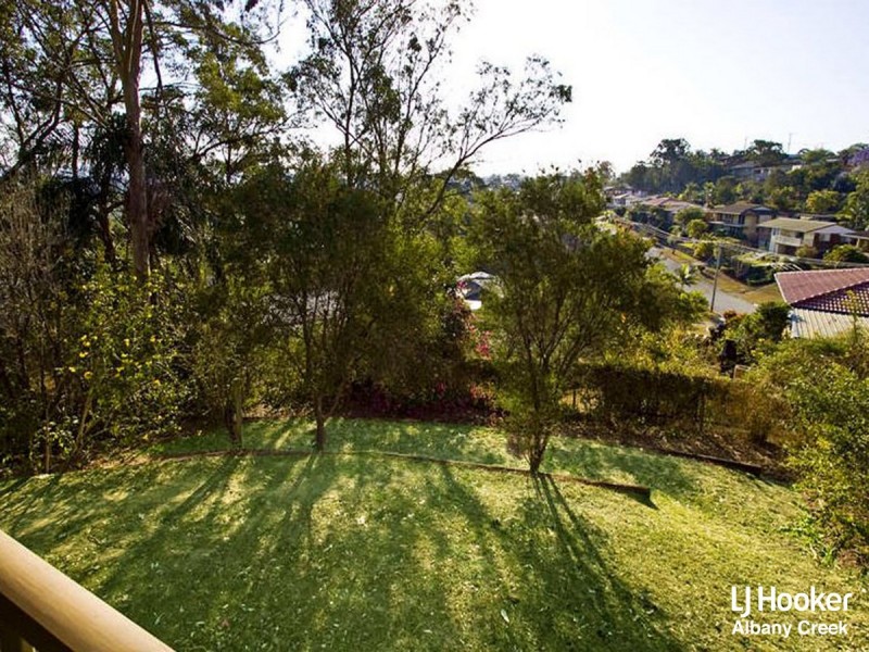 10 Pimelea Street, Everton Hills QLD 4053