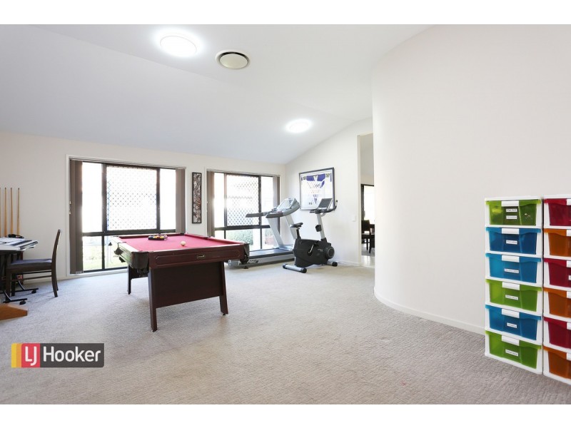 42 Ballyalla Crescent, Warner QLD 4500