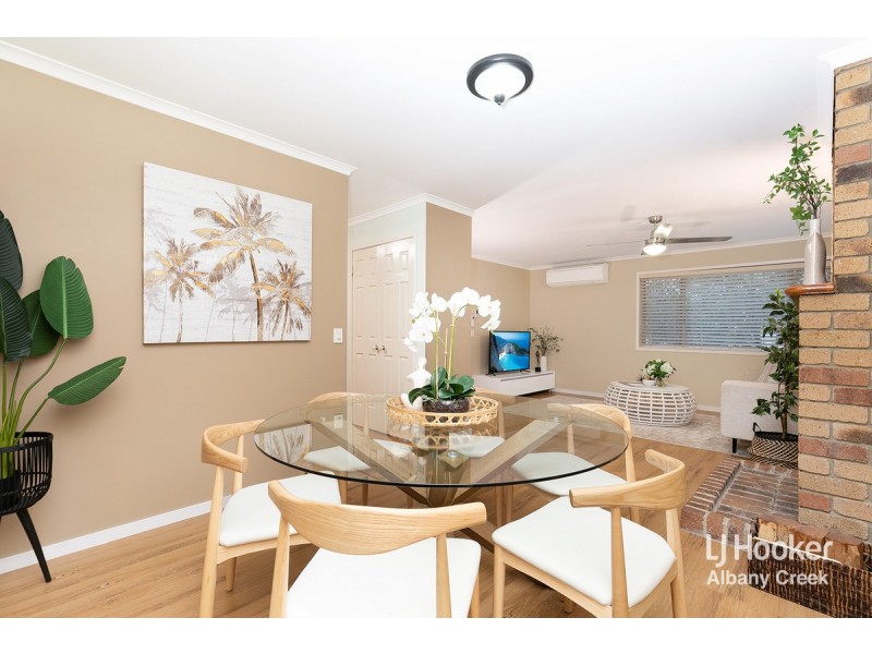 5 Janna Court, Eatons Hill QLD 4037