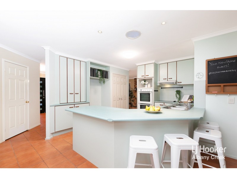 5 Janna Court, Eatons Hill QLD 4037