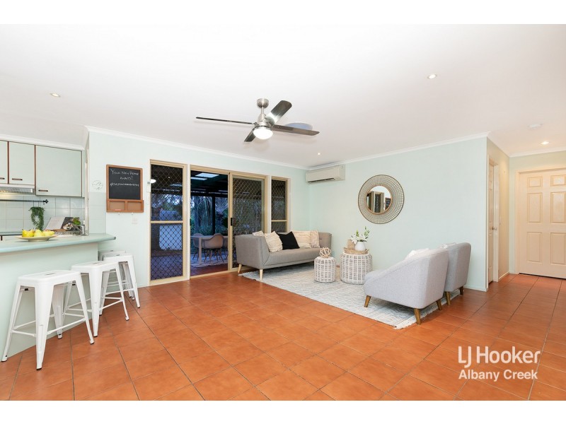 5 Janna Court, Eatons Hill QLD 4037