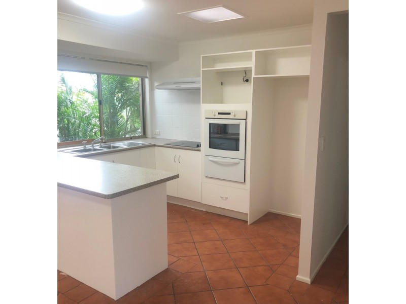 3 Flinders Way, Albany Creek QLD 4035