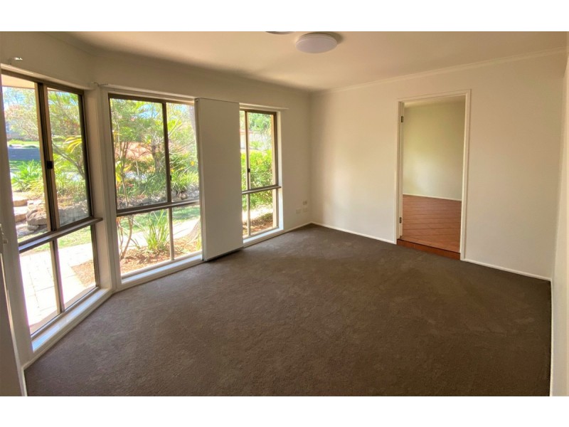 3 Flinders Way, Albany Creek QLD 4035