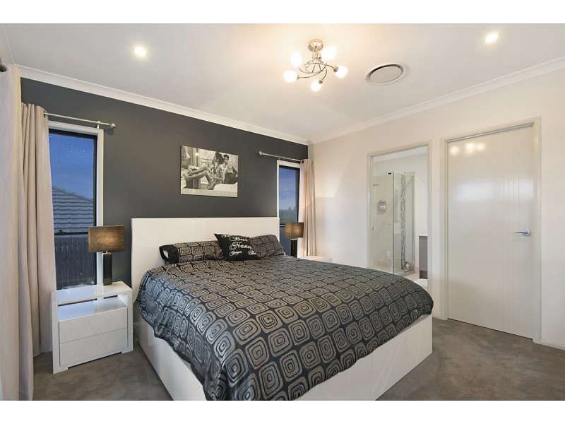 43 Kidston Crescent, Warner QLD 4500