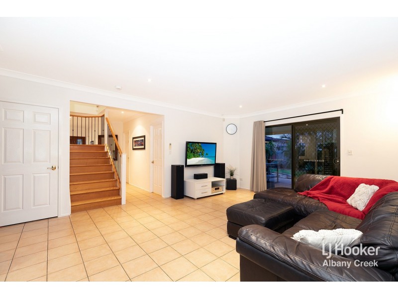 20 Bunyaville Close, Arana Hills QLD 4054