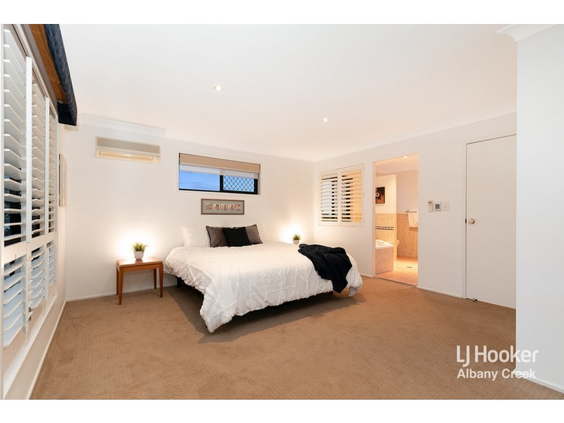 20 Bunyaville Close, Arana Hills QLD 4054