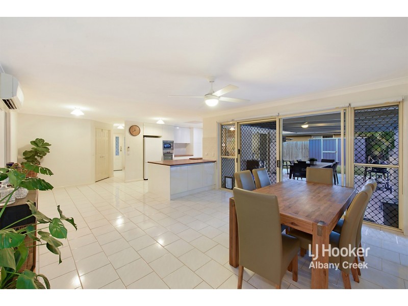 6 Peterson Place, Bridgeman Downs QLD 4035