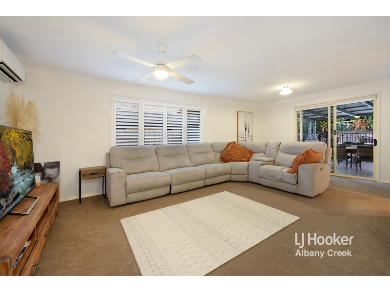 6 Peterson Place, Bridgeman Downs QLD 4035