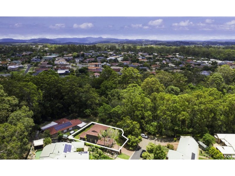 36 Peterson Place, Bridgeman Downs QLD 4035