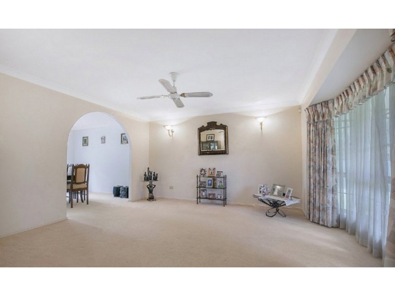 36 Peterson Place, Bridgeman Downs QLD 4035