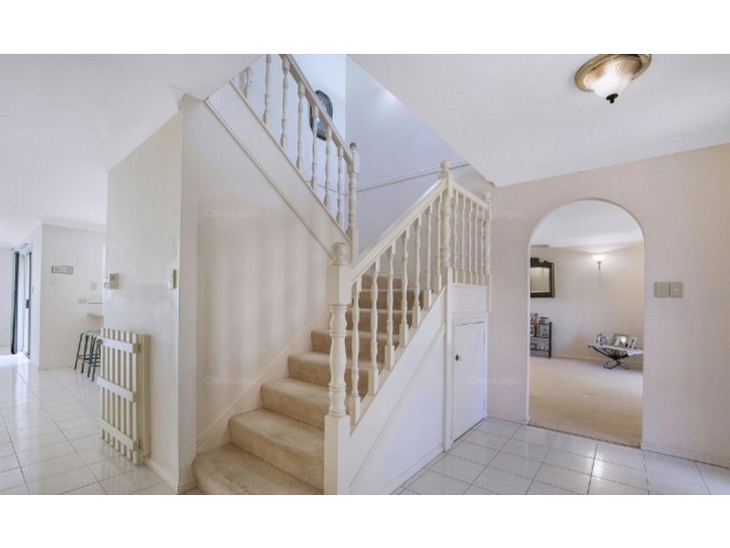 36 Peterson Place, Bridgeman Downs QLD 4035