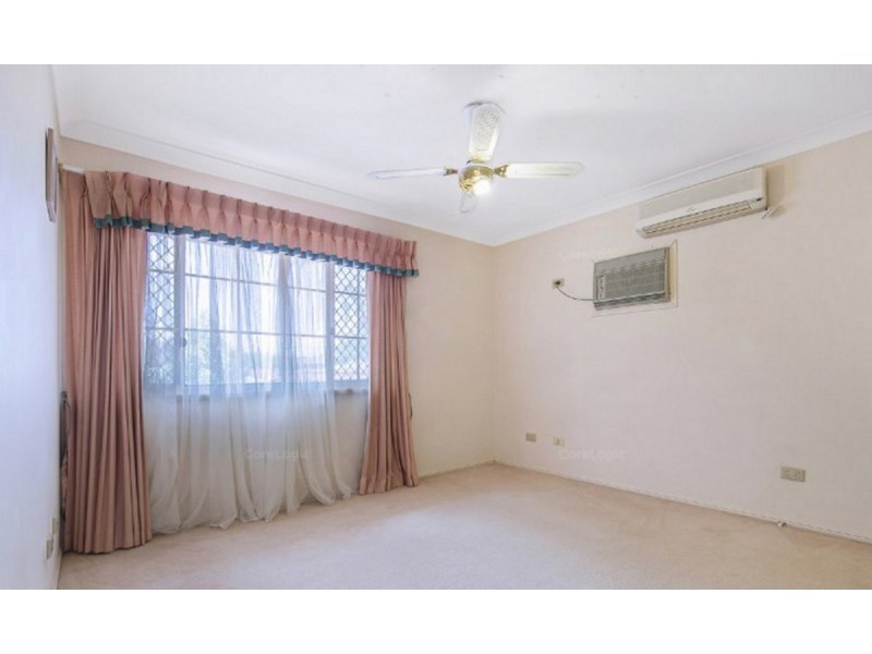 36 Peterson Place, Bridgeman Downs QLD 4035