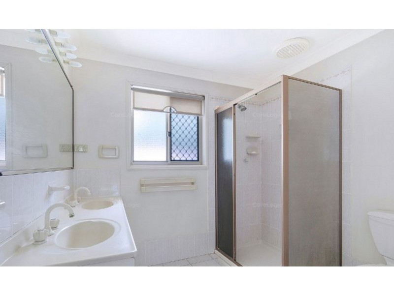 36 Peterson Place, Bridgeman Downs QLD 4035