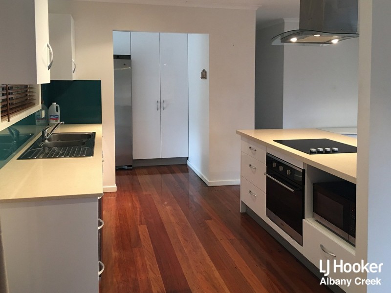 8 Flockton Street, Stafford Heights QLD 4053