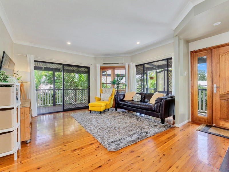 12 Rothschild Street, Eatons Hill QLD 4037