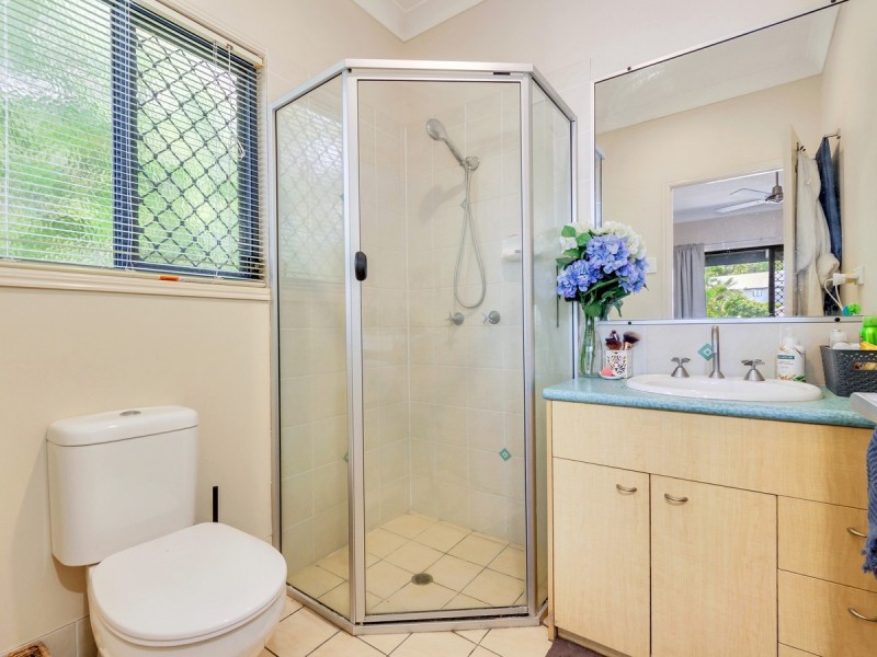 12 Rothschild Street, Eatons Hill QLD 4037