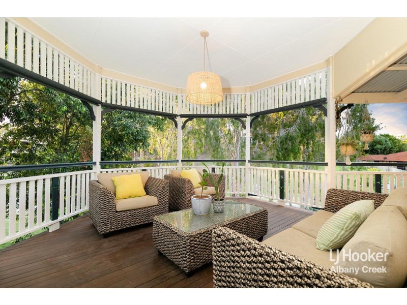 89 Saraband Drive, Eatons Hill QLD 4037