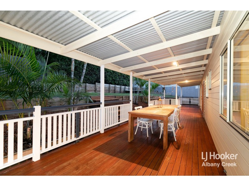 89 Saraband Drive, Eatons Hill QLD 4037