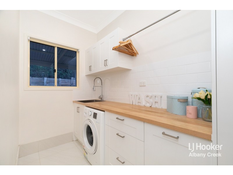 89 Saraband Drive, Eatons Hill QLD 4037