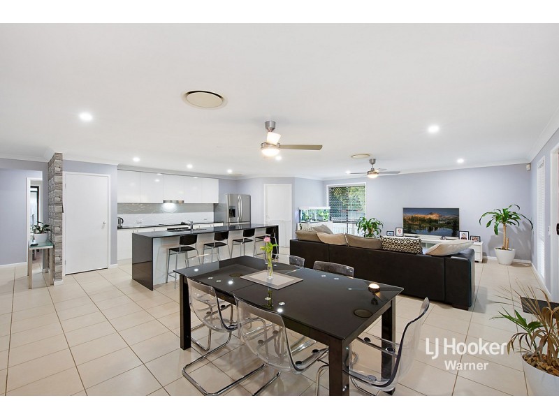 59 Pontiac Circuit, Warner QLD 4500