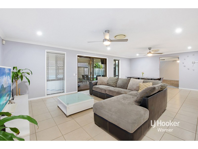 59 Pontiac Circuit, Warner QLD 4500