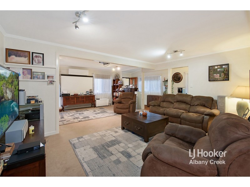 12 Greensill Road, Albany Creek QLD 4035