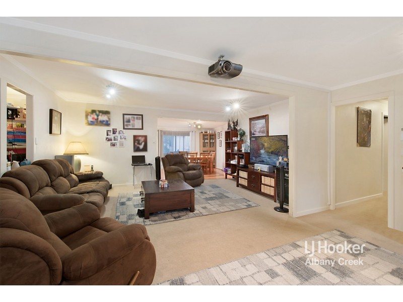 12 Greensill Road, Albany Creek QLD 4035