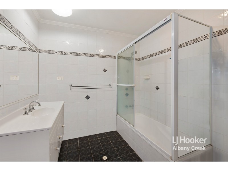 12 Greensill Road, Albany Creek QLD 4035