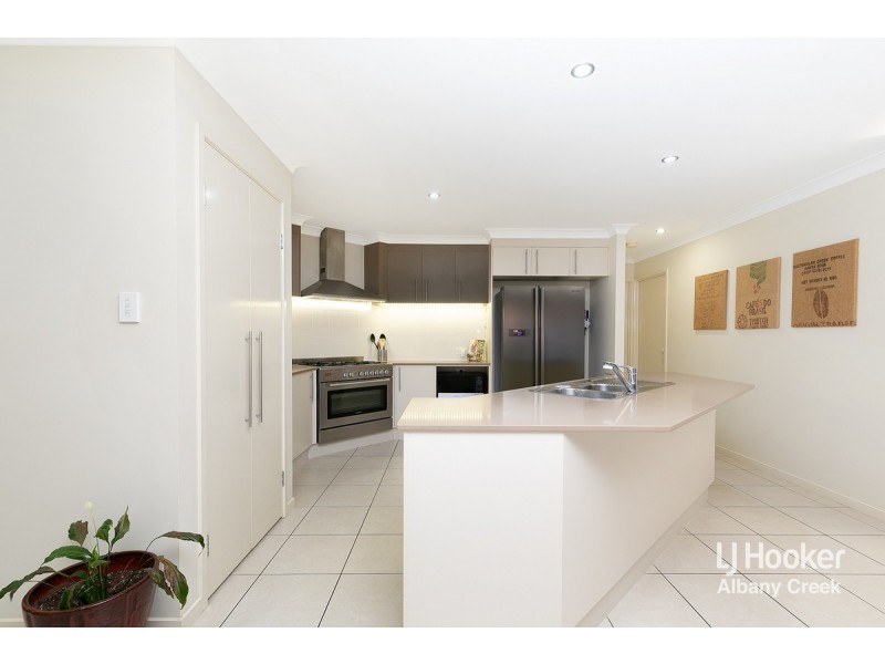 3 Tributary Court, Eatons Hill QLD 4037