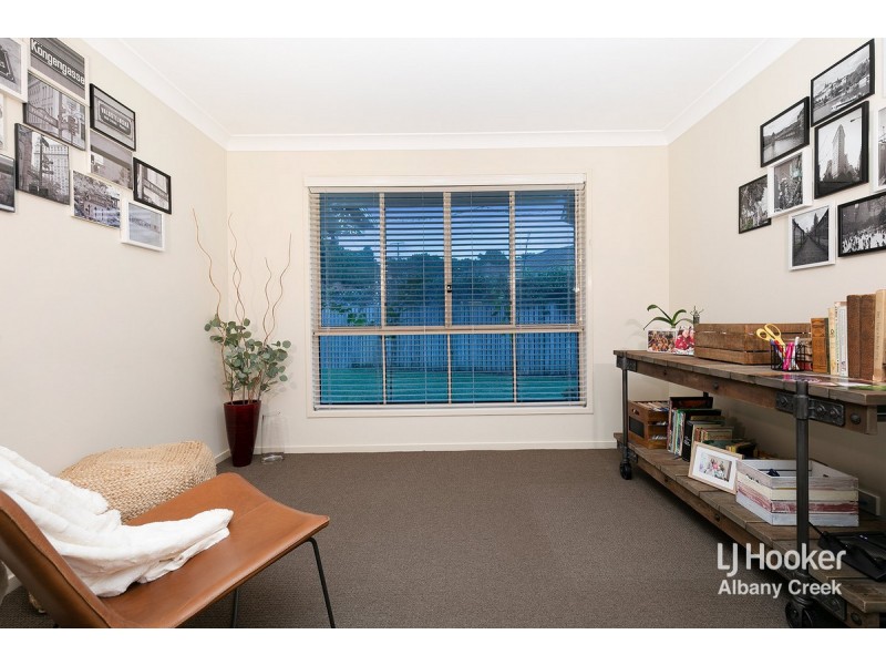3 Tributary Court, Eatons Hill QLD 4037