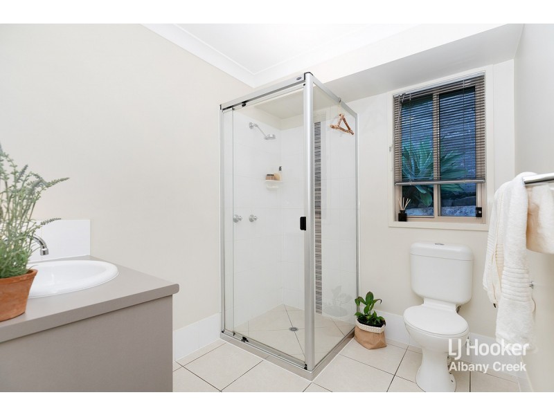 3 Tributary Court, Eatons Hill QLD 4037