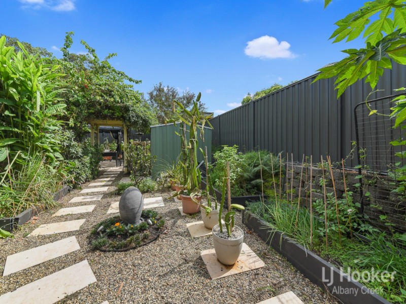 2 Prion Court, Albany Creek QLD 4035