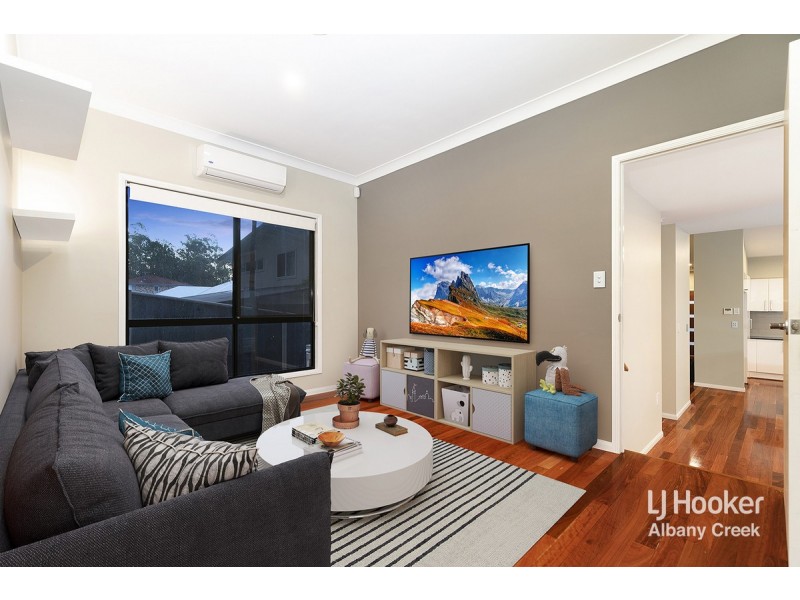 5 Perla Close, Eatons Hill QLD 4037