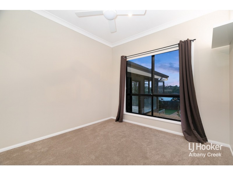 5 Perla Close, Eatons Hill QLD 4037
