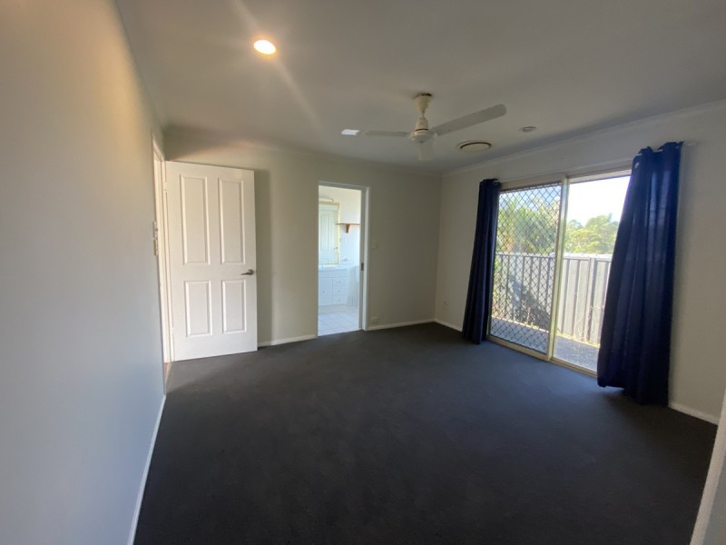 22 Queen Elizabeth Drive, Eatons Hill QLD 4037
