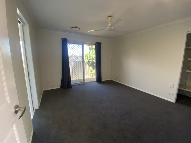 22 Queen Elizabeth Drive, Eatons Hill QLD 4037