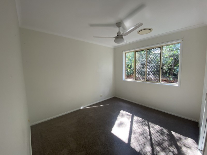 22 Queen Elizabeth Drive, Eatons Hill QLD 4037