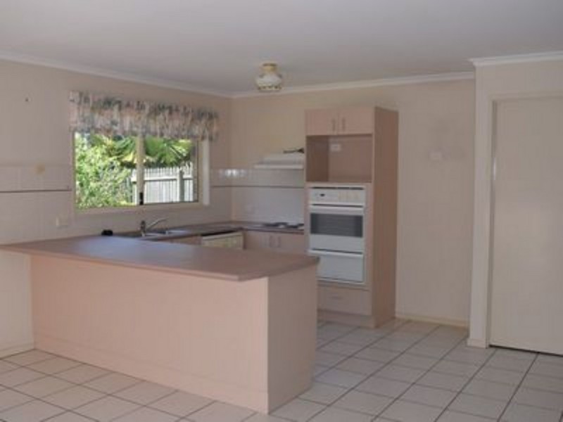 17 Coolabah Crescent, Bridgeman Downs QLD 4035