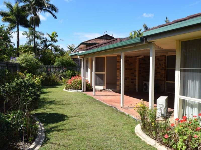 17 Coolabah Crescent, Bridgeman Downs QLD 4035