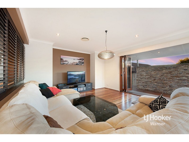 50 Como Circuit, Warner QLD 4500