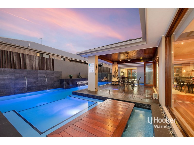 50 Como Circuit, Warner QLD 4500