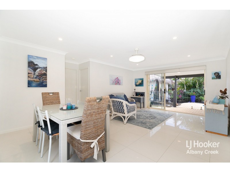 38 Marina Court, Eatons Hill QLD 4037