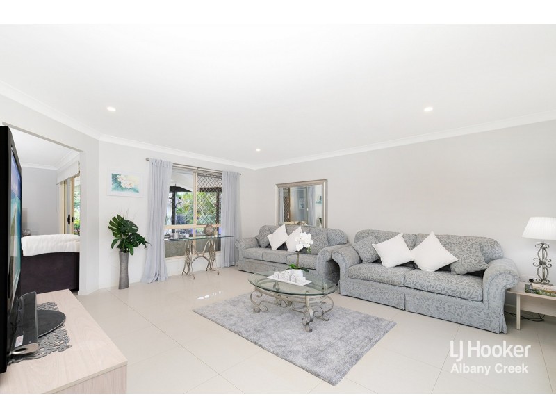 38 Marina Court, Eatons Hill QLD 4037