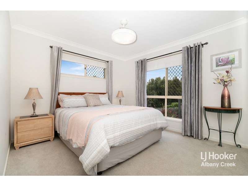 38 Marina Court, Eatons Hill QLD 4037