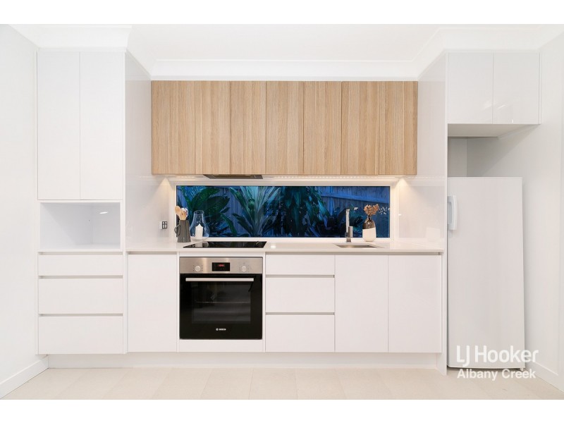 35 View Crescent, Arana Hills QLD 4054